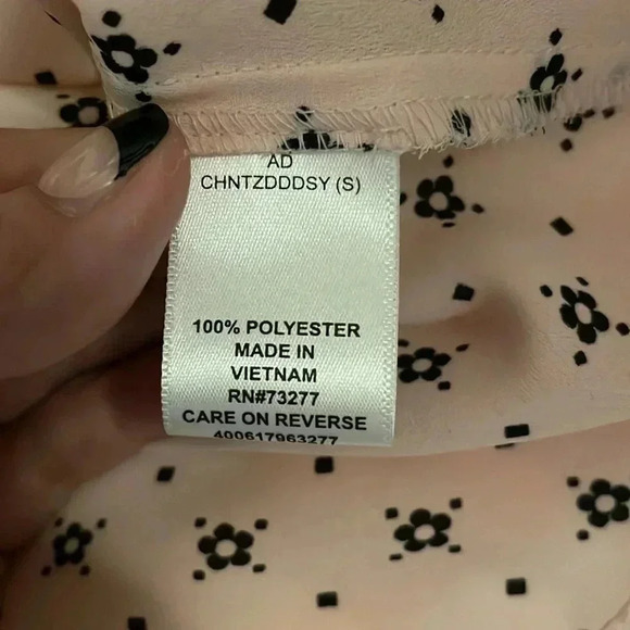 Elle Blouse - Picture 6 of 6